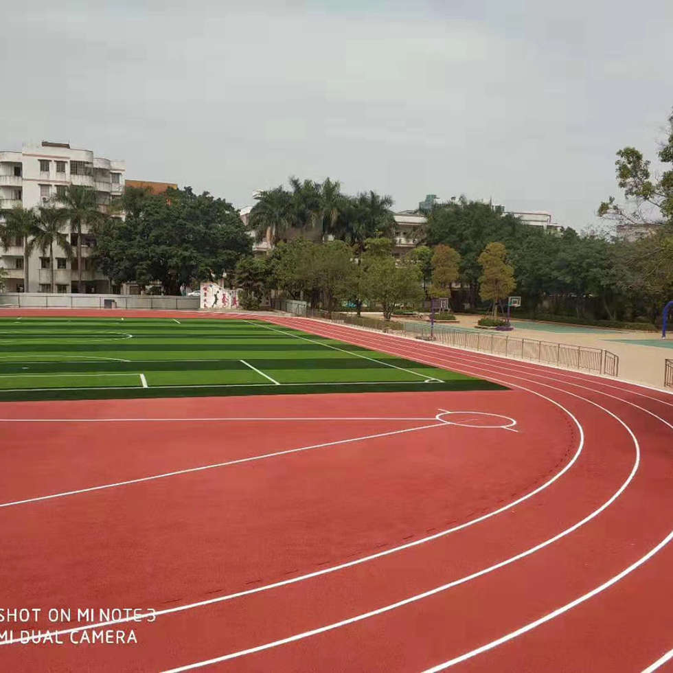 学校塑胶跑道材料的主要成分是什么