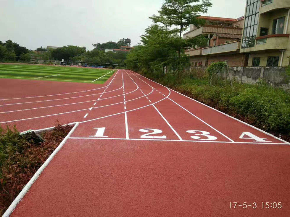 福州学校塑胶跑道价格 深圳体育馆运动木地板翻新步骤-健伦体育