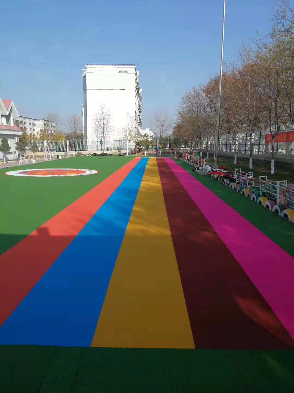 上海幼儿园学校塑胶跑道.