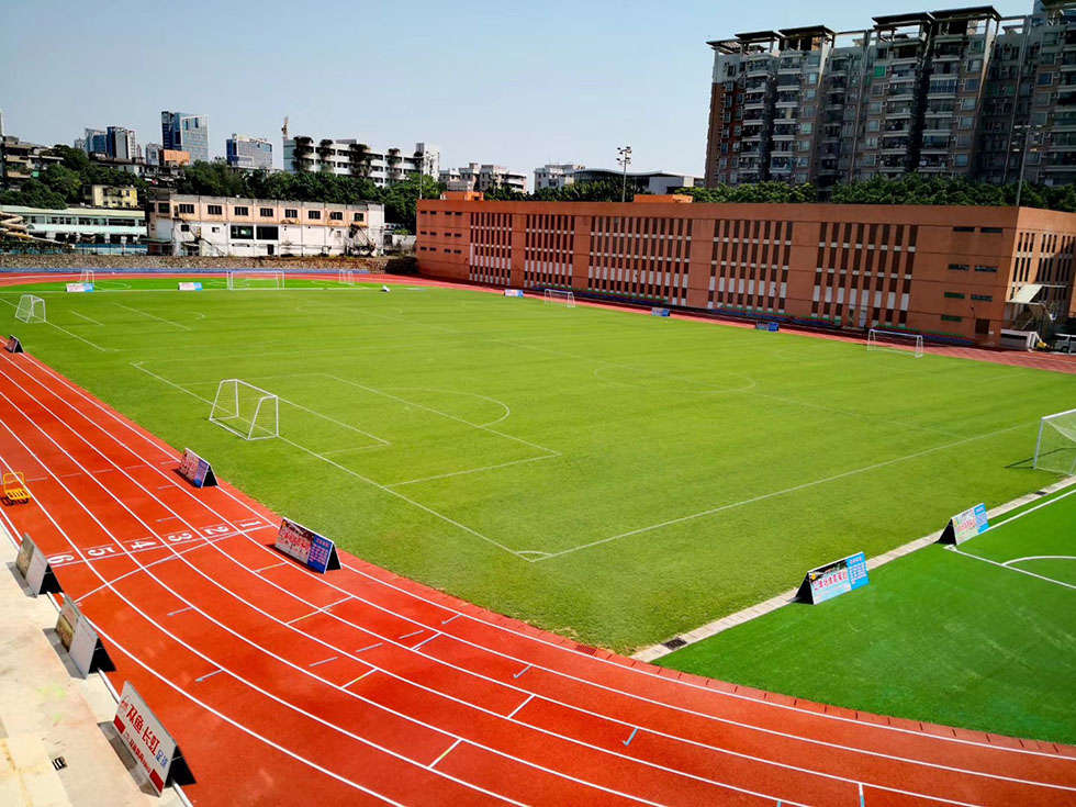 郑州学校塑胶跑道施工价格 硅PU球场和悬浮地板的区别是什么